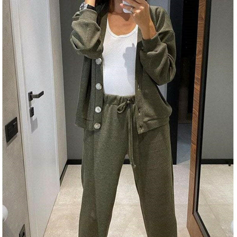 🍂Autumn Promotion 40%💕 new style two-piece knitted button jacket and pants set for women