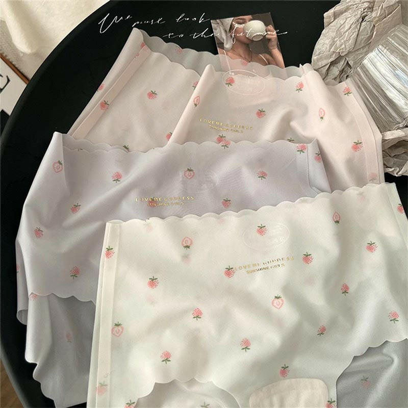 Women’s Ultra-thin Traceless Ice Silk Panties
