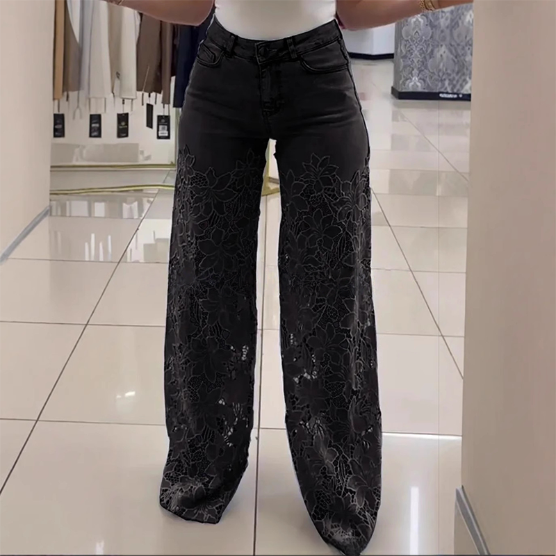 💃Summer fashion forward🌸🔥 Lace spliced jeans
