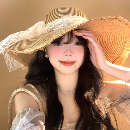 Fashionable Wide Brim Hat With Lace Bow
