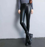 🍂Autumn Promotion 40%🔥FREE SHIPPING👖faux leather leggings (fleece inside)
