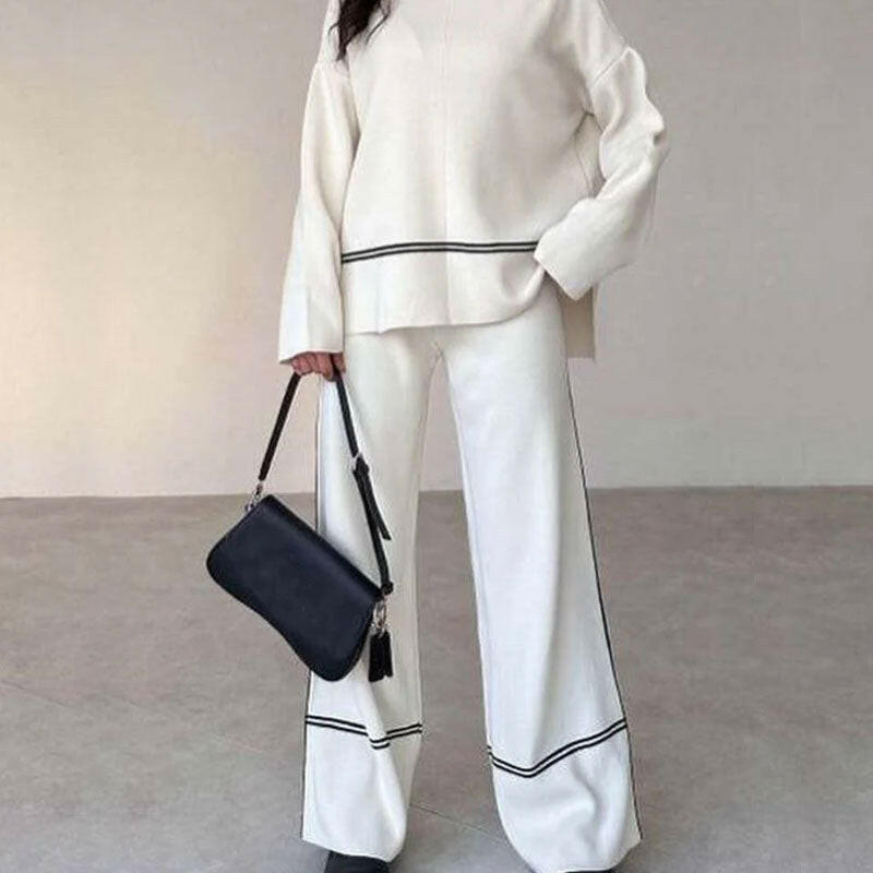 Women's Knitted Lounge Set with Micro-Flared Pants