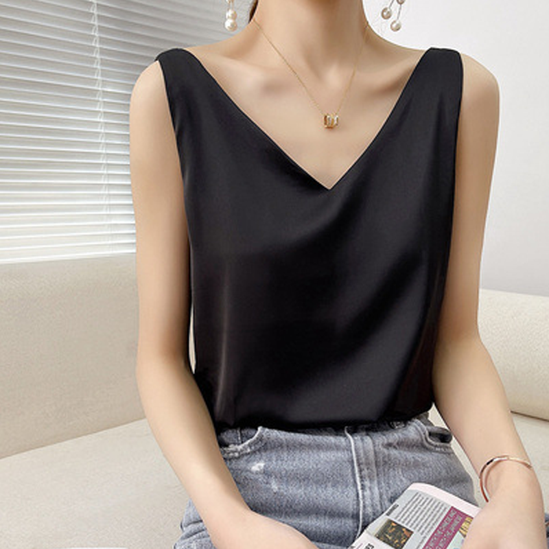 🥳2026 HOT SALE🥳💞50K+ SOLD!🎀💫 50% OFF! Women's Camisole & Blazer Set – Silky cami, structured blazer. No ironing, stays sharp. Great for travel or busy days. A wardrobe powerhouse. 🛡️🕊️