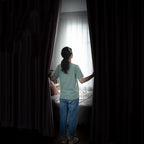 🔥The ultimate light-blocking solution! 🥰A godsend for those who love to sleep in.Self-Adhesive Blackout Curtain for Bedroom